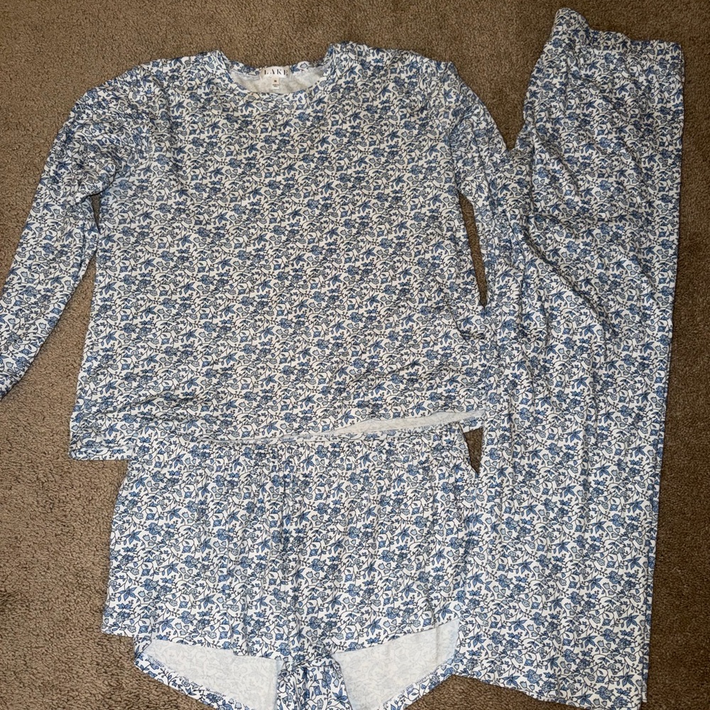 Women’s Lake Pajamas 3 piece set